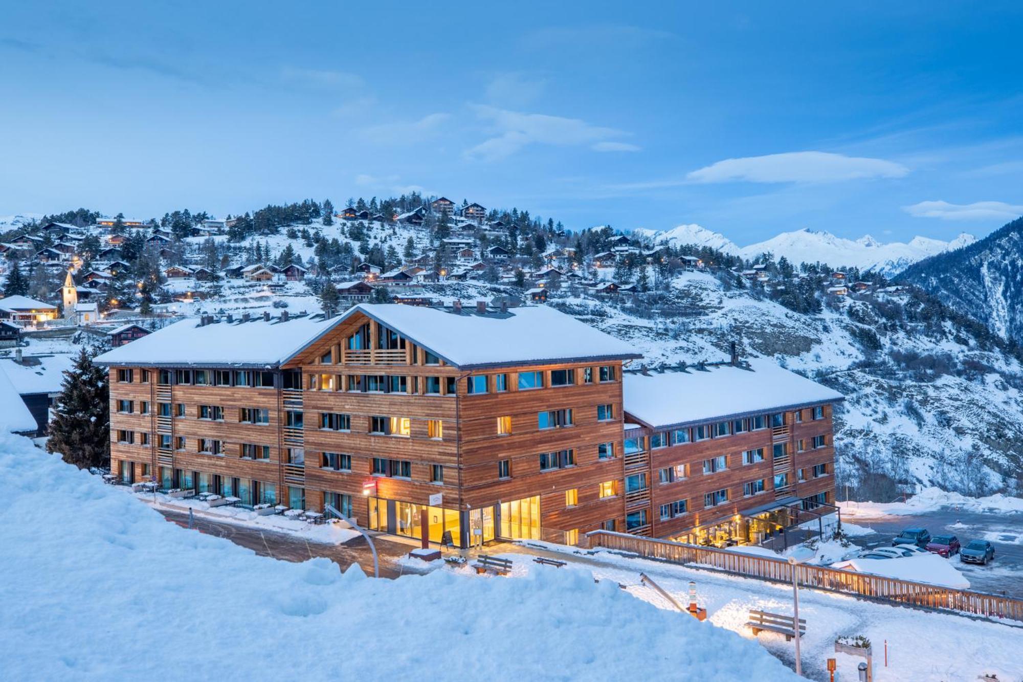 Swisspeak Resorts Vercorin Bagian luar foto