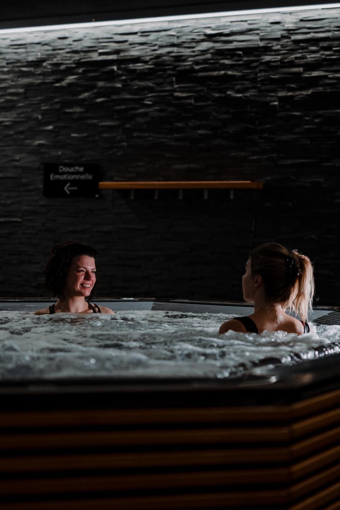 Swisspeak Resorts Vercorin Bagian luar foto
