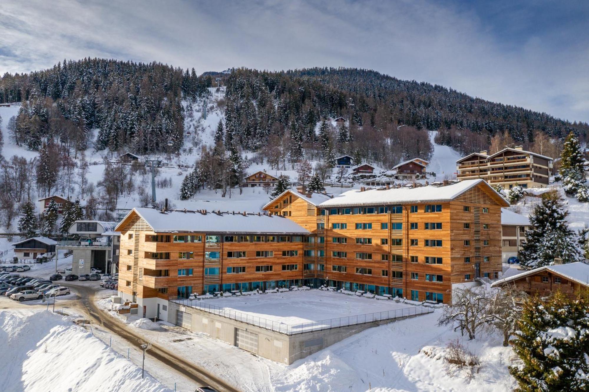 Swisspeak Resorts Vercorin Bagian luar foto